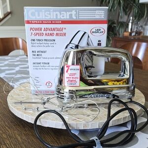 Cuisinart Chrome 7-Speed Hand Mixer